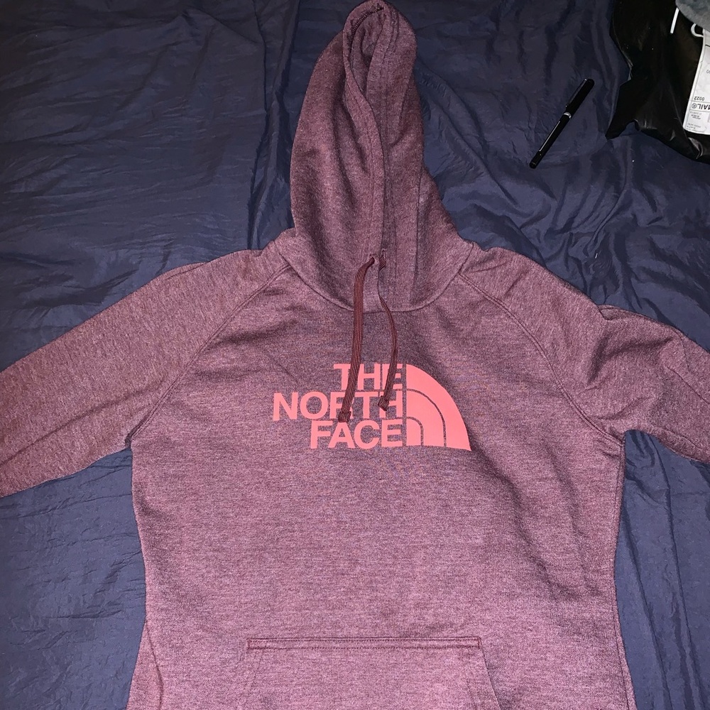 The North Face Women's Pink Heather Pullover Hoodie